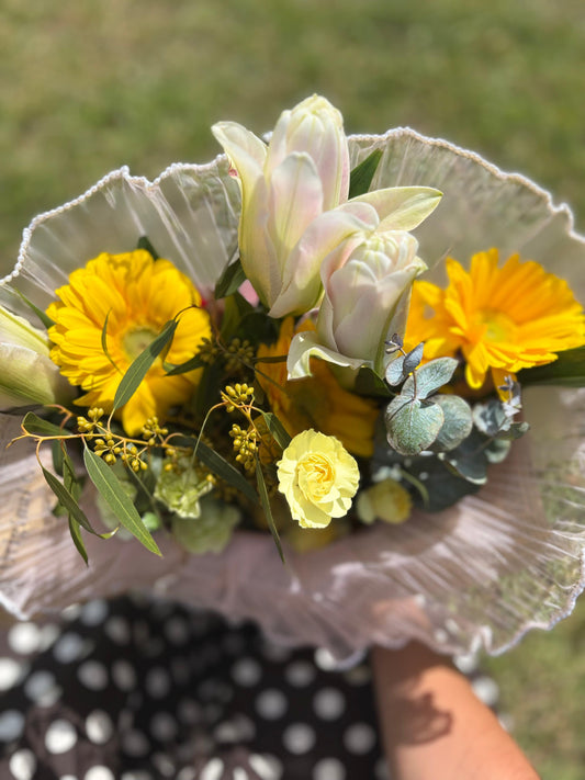 🌻"Sunshine" Mixed Bouquet🌼