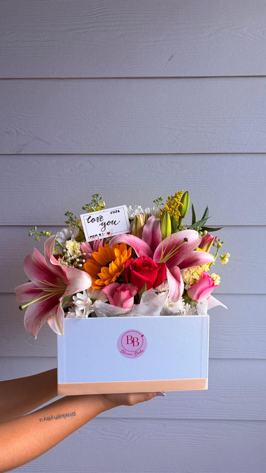 🩷The Pink Garden Box🌷