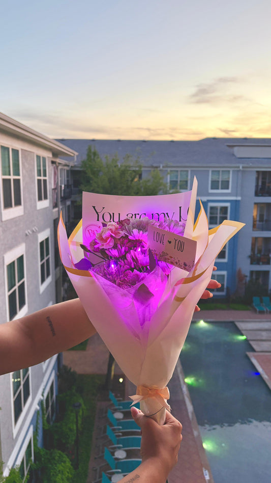 💐"The Garden Bloom Babe Bouquet" 🐝